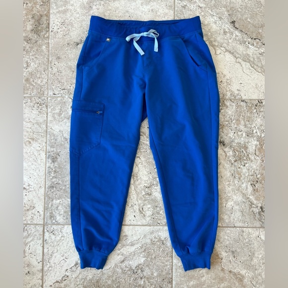 Figs Pants - FIGS Zamora Jogger Scrub Pants in Royal Blue (PO#: 1812), size Medium Petite